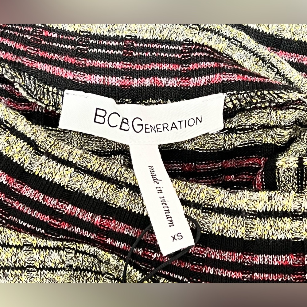 BCBGeneration Top - Picture 9 of 12